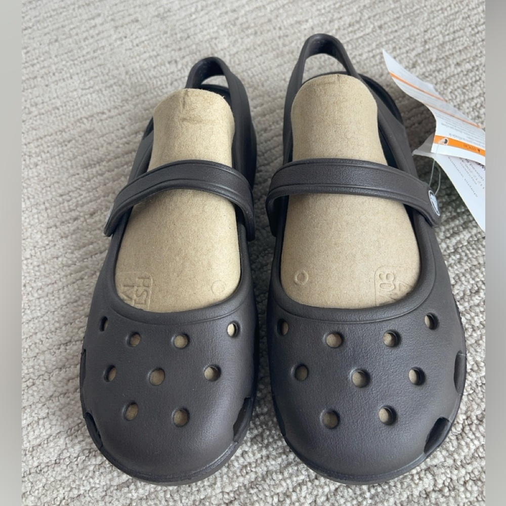 CROCS Brown Flats
